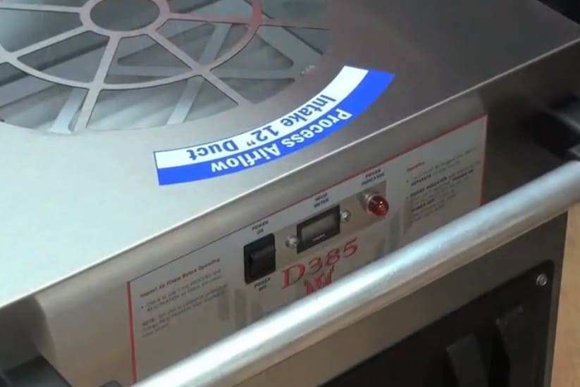phoenix d385 portable desiccant rear view of power switch