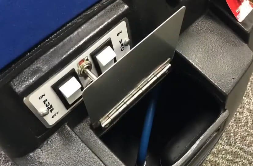 E600esteam controls showing off and on button